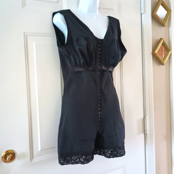 Chapewear/Post Surgical Garment/Postpartum/Girdle. 3XL/42 - Picture 2 of 16